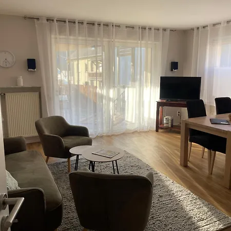 Weingut Knodt-trossen * Kröv