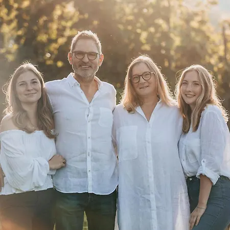 Weingut Knodt-trossen Appartement Kröv