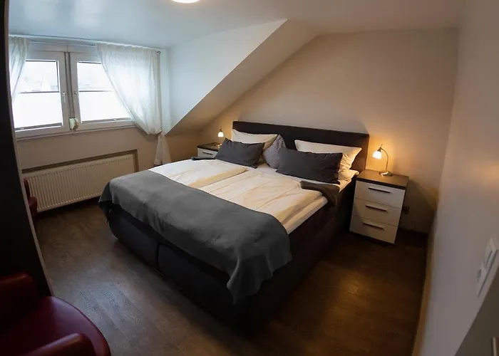 Weingut Knodt-trossen * Kröv